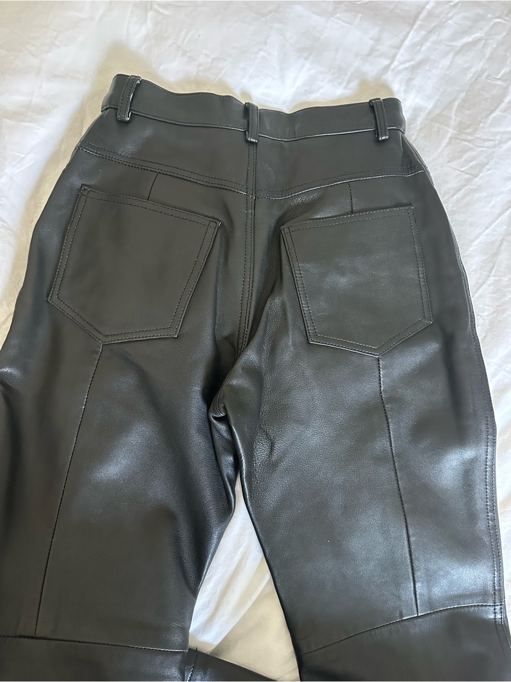 Hugo Buscati Black Leather Waistband Detail